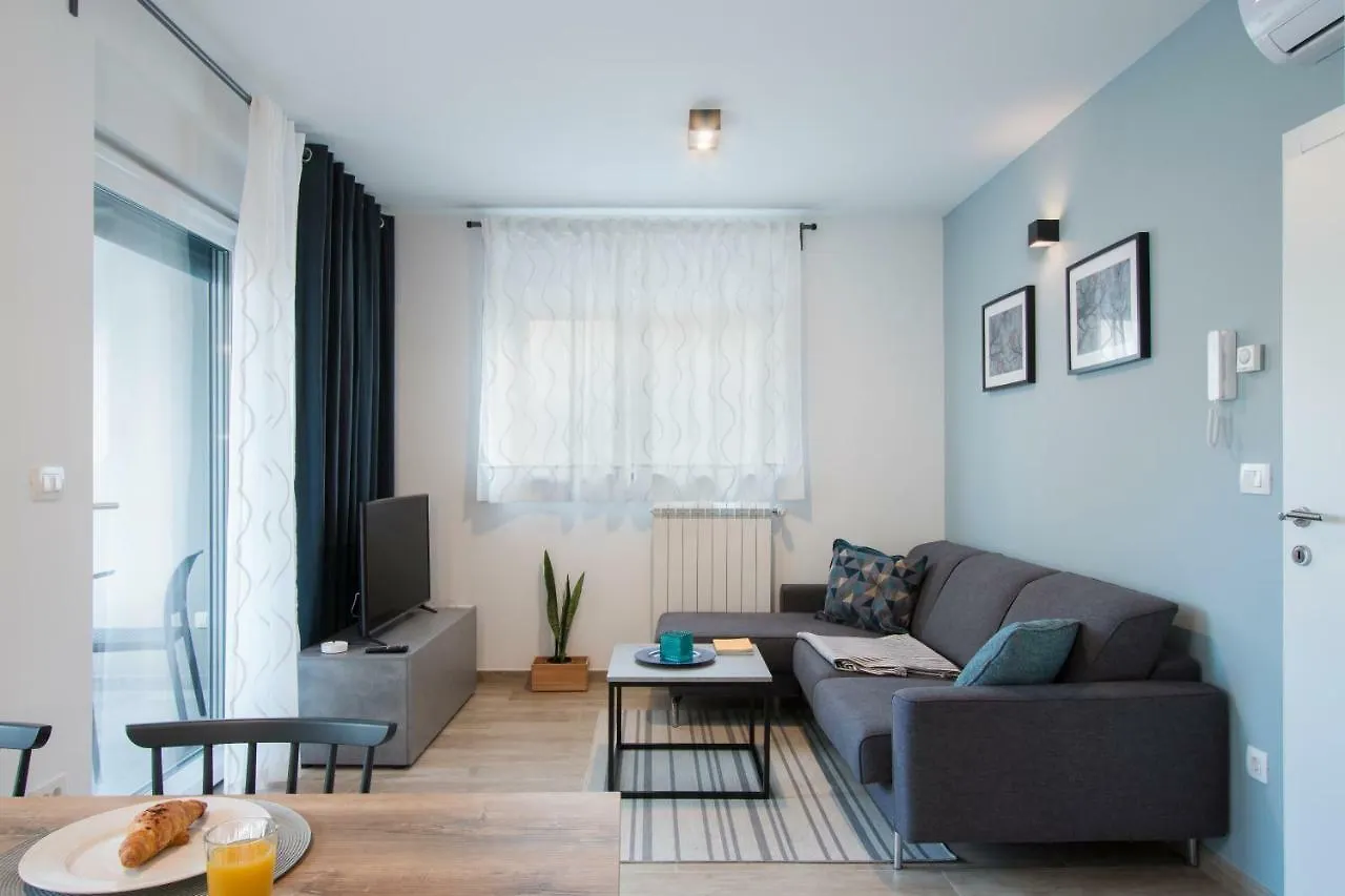 Inspire Apartments Pula 0*,