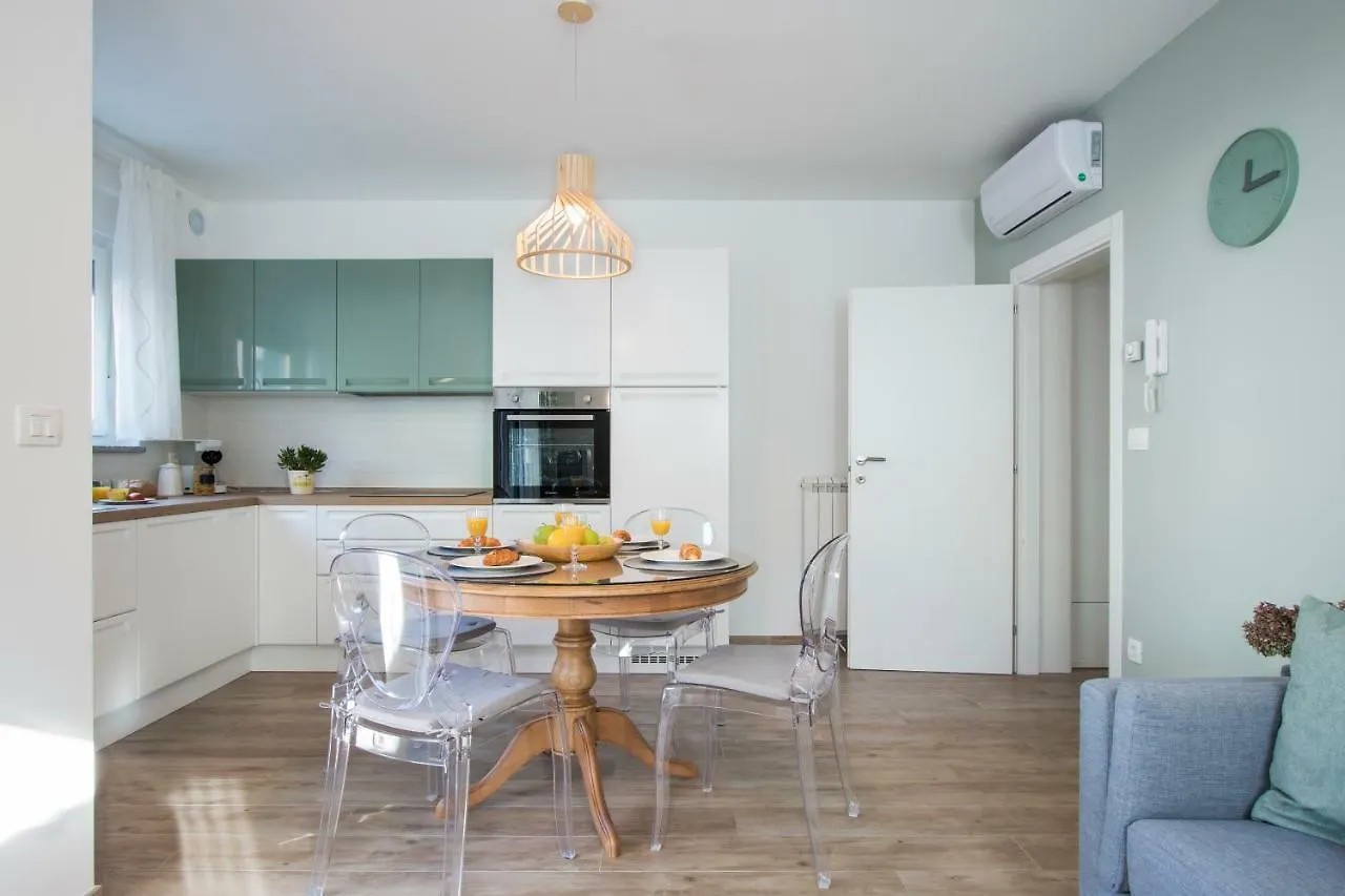 Inspire Apartments Pula 0*,